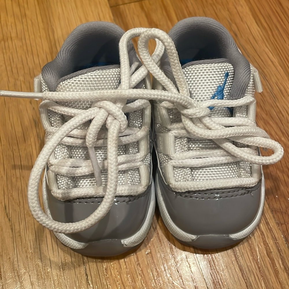 2023 Air Jordan 11 Retro Low (TD) “Cement Grey”- 3c